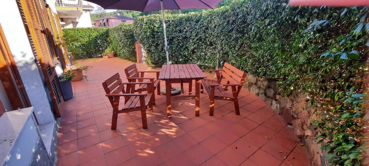 Appartamento Comodo Per Lerici E 5 Terre Piano di Follo Eksteriør billede