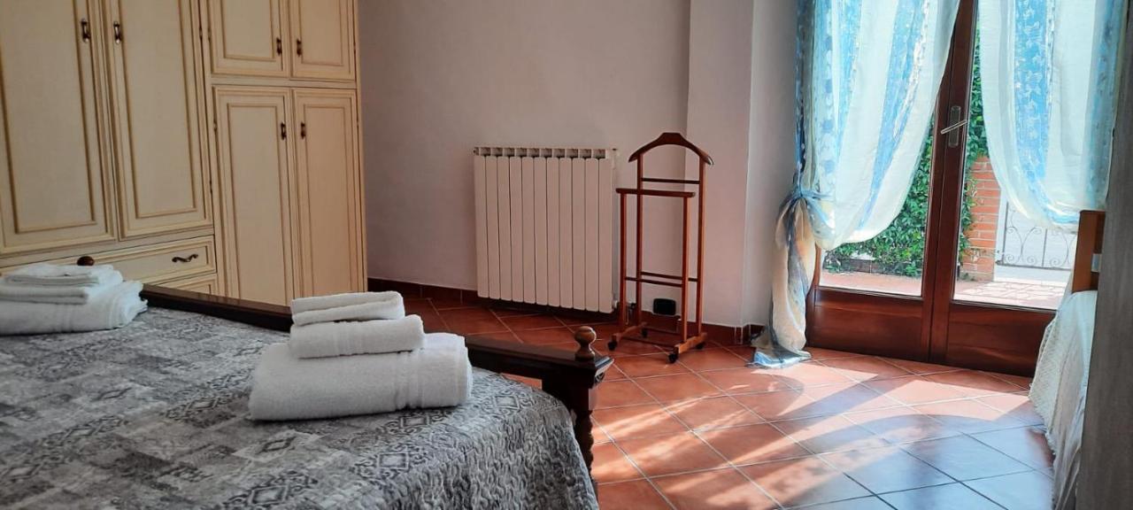 Appartamento Comodo Per Lerici E 5 Terre Piano di Follo Eksteriør billede