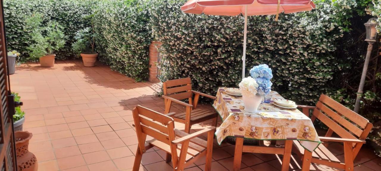 Appartamento Comodo Per Lerici E 5 Terre Piano di Follo Eksteriør billede